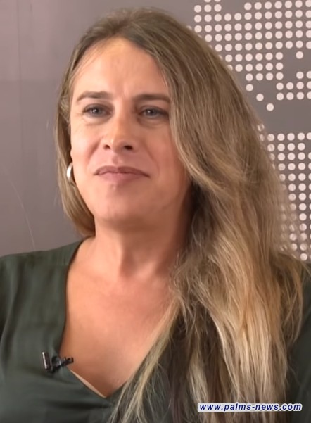 كارلا صوفيا تعتذر عن إساءتها للمسلمين والسود